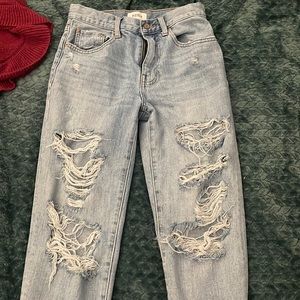 Distressed Boyfriend Jeans